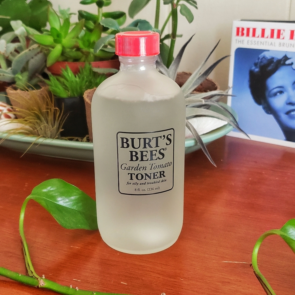 NWT Burt's Bees Garden Tomato Toner